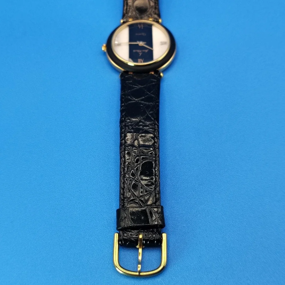 Vintage 1988 Jean Claude Genuine SWISS Onyx Mother of Pearl Women's Quartz Watch